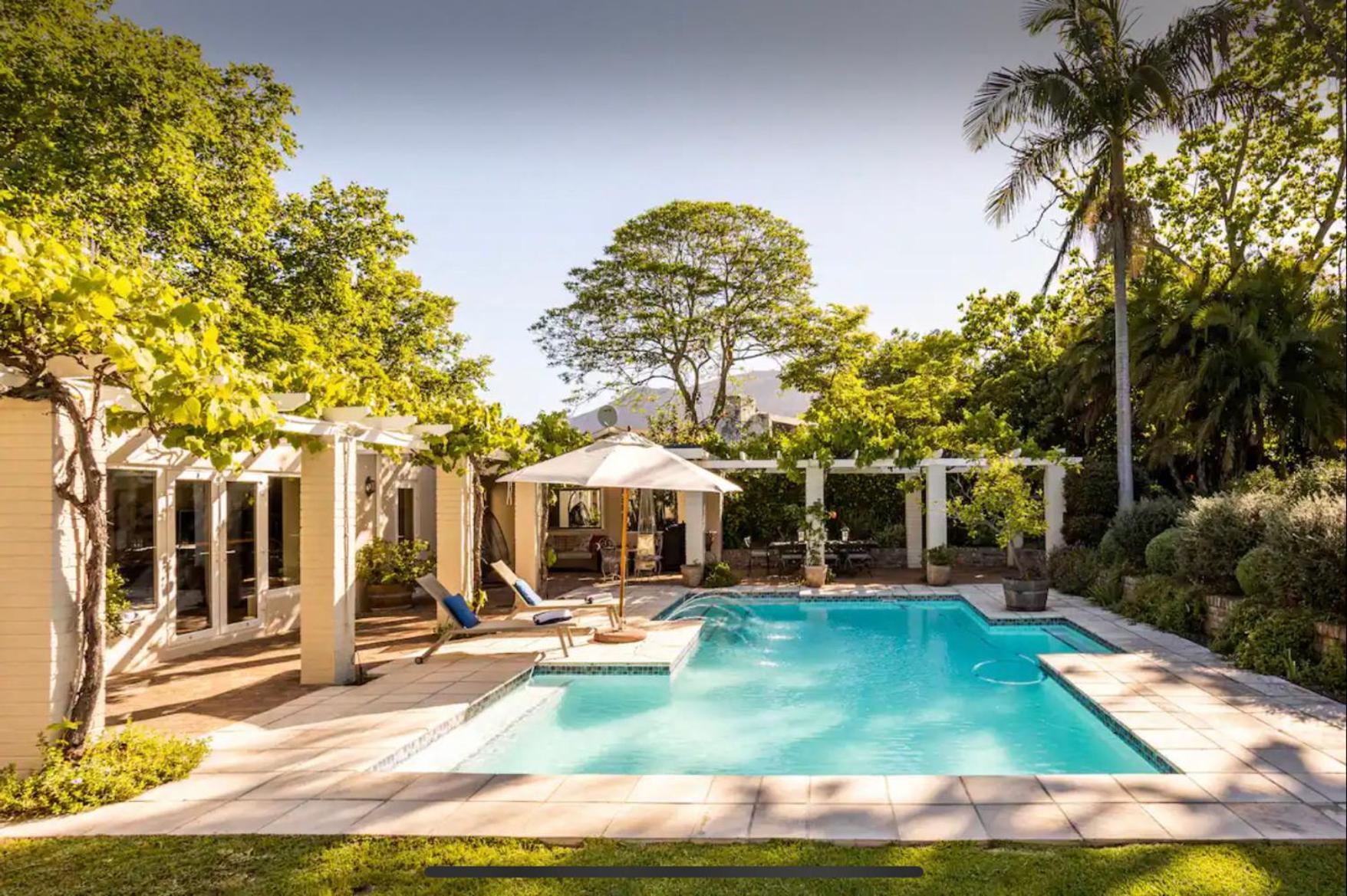 Guest Suite - Leafy Constantia Guest House Cape Town Exterior photo
